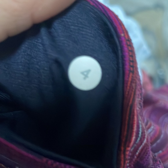 Lululemon Purple/Black TALL Leggings -4 - Picture 5 of 5